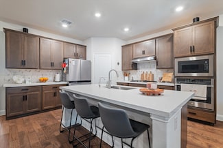 113 Glenwood Dr, Oak Point, TX 75068