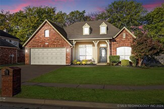 4704 S Poplar Ave, Broken Arrow, OK 74011
