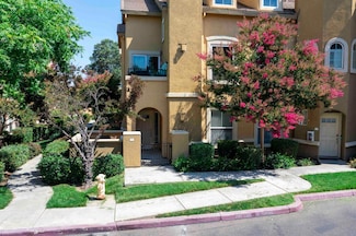 1396 Milano Dr Unit 6, West Sacramento, CA 95691