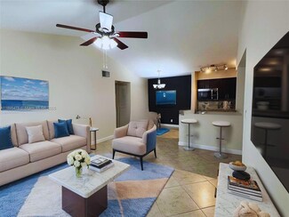 2926 S University Dr Unit 6307, Davie, FL 33328