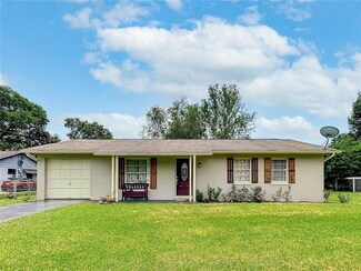 2140 NE 40th St, Ocala, FL 34479