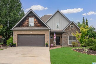 426 River Oaks Ln, Helena, AL 35080