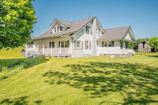 123 Luttie Banner Dr, Castlewood, VA 24224
