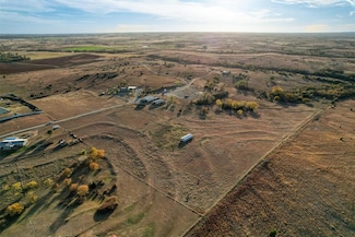 10539 N 2000 Rd, Elk City, OK 73644