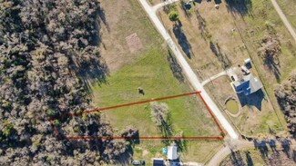 231 Dewey Ln, Franklin, TX 77856