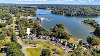 19 Heron Cove Loop, Hickory, NC 28601