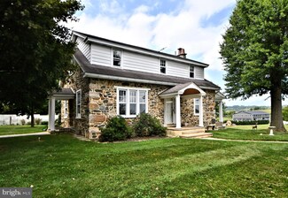 85 North St, Honey Brook, PA 19344