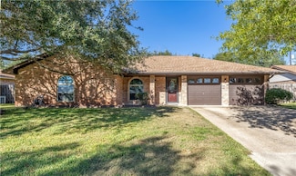 3604 Oak Hill Dr, Bryan, TX 77802