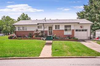 4408 W Easton Ct, Tulsa, OK 74127