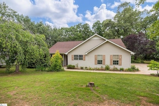 2 Birch Tree Rd, Greer, SC 29651