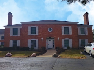 120 Carriage Way Dr Unit B103, Burr Ridge, IL 60527