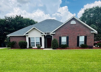 92 High Meadows Cir, Petal, MS 39465