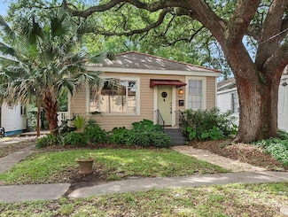 5525 Marshal Foch St, New Orleans, LA 70124
