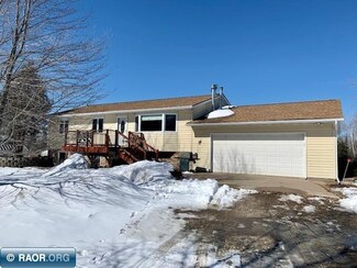 7293 Clover Rd, Virginia, MN 55792