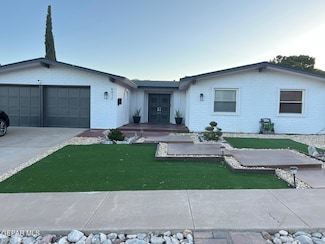 6417 Los Robles Dr, El Paso, TX 79912