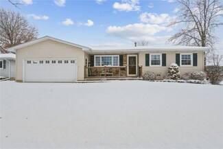 5217 1st Ave SW, Cedar Rapids, IA 52405