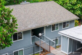 2969 SE Mile Hill Dr Unit E4, Port Orchard, WA 98366