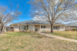 1110 Selman Ct, San Angelo, TX 76905