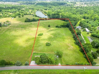4410 N Creasy Springs Rd, Columbia, MO 65202