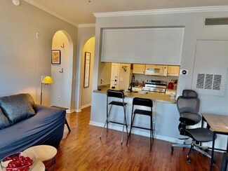 860 N Orange Ave Unit 464, Orlando, FL 32801