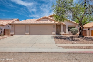 8145 E Smooth Sumac Ln, Tucson, AZ 85710