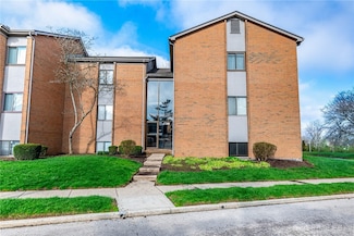 1739 Running Brook Trail Unit F, Dayton, OH 45449