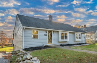 31 Lucas Park Rd, Norwich, CT 06360