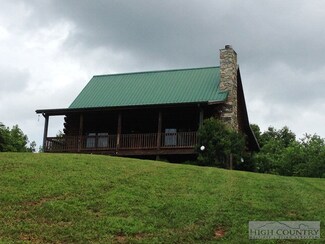123 E Hidden Mountain Ln, Crumpler, NC 28617