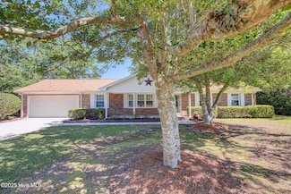 736 Kelly Rd, Wilmington, NC 28409