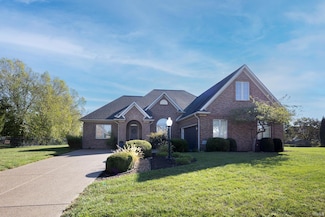 2235 Long Cove Cir, Newburgh, IN 47630