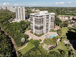 6075 Pelican Bay Blvd Unit 203, Naples, FL 34108
