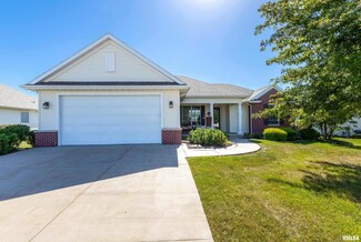 3891 Thunder Ridge Rd, Bettendorf, IA 52722