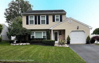 28 Jessica Dr, Howell, NJ 07731