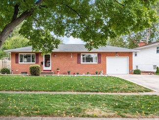 5470 Redwood Rd, Columbus, OH 43229