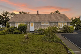 49 Charles Terrace, Piscataway, NJ 08854