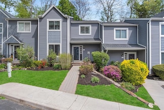 2 Hendrick Hills Unit 2, Peekskill, NY 10566
