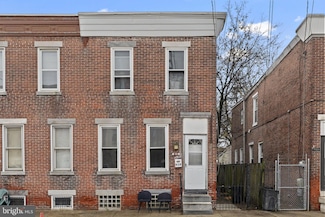 910 Mechanic St, Camden, NJ 08104