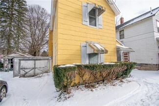 26 N Wadsworth St, Geneva, NY 14456