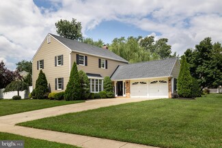 237 Southview Dr, Delran, NJ 08075