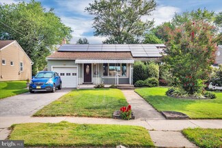 627 W Browning Rd, Oaklyn, NJ 08107