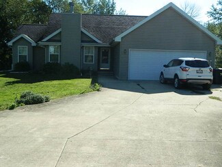 121 Prairie Dr, Essex, IL 60935
