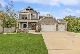 2067 Nolan Ave, Crown Point, IN 46307