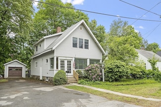29 Woodland Rd, Holden, MA 01520