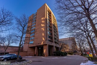 1805 Crystal Dr Unit 711S, Arlington, VA 22202