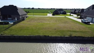 2688 Lake Perique Dr, Paulina, LA 70763