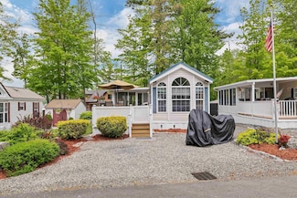 15 Leisure Time Ln, Laconia, NH 03246