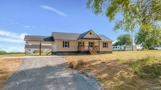 2509 County Road 400, Fyffe, AL 35971