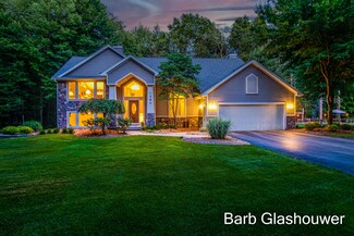 1280 Cramton Ave NE, Ada, MI 49301