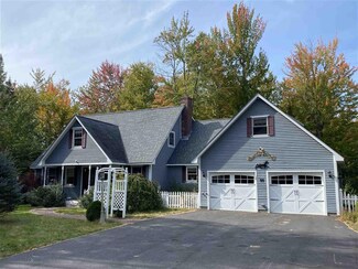 55 Queenswood Rd, New London, NH 03257
