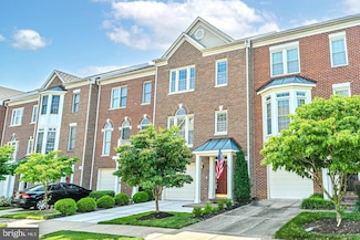 4102 Kentmere Square, Fairfax, VA 22030